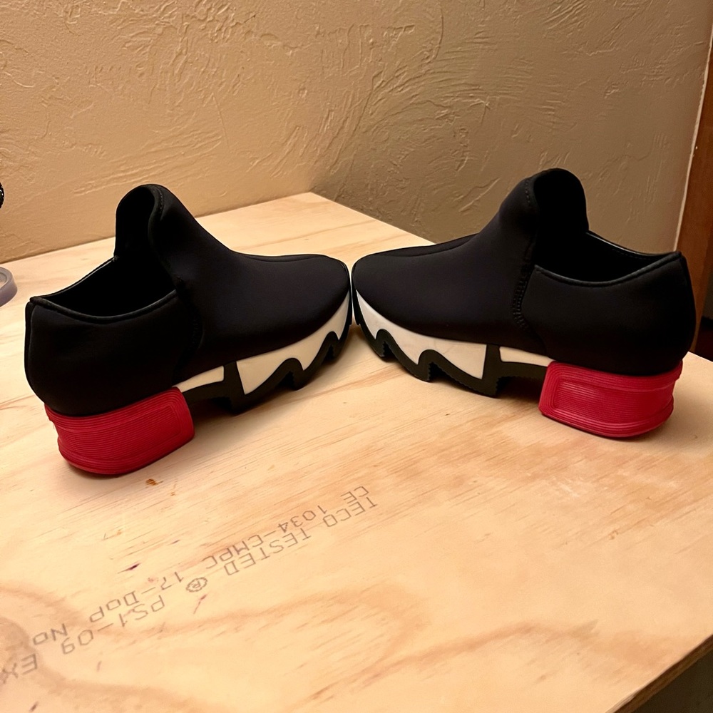 iRi WES I Low Top Sneaker (BK2)